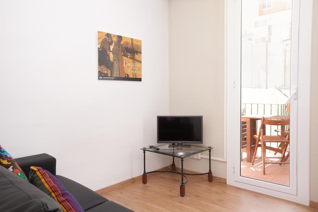 Centric Apartment El Molino Theater P1 Barcelona Room photo